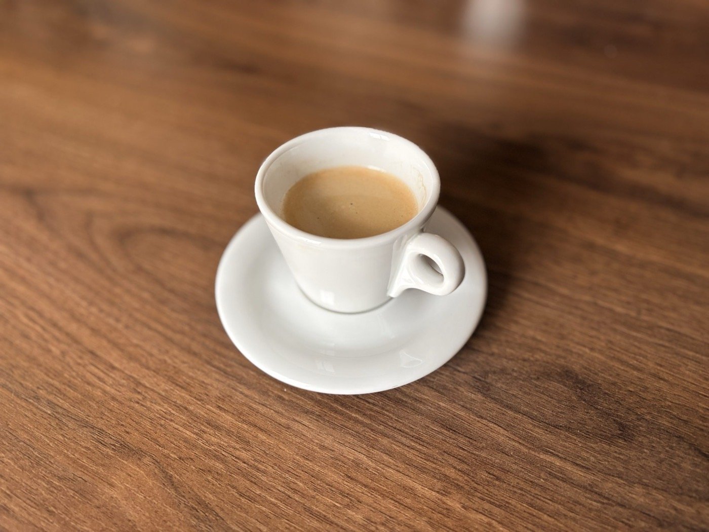 Caffè sospeso: cos’è, origini e come funziona a Napoli